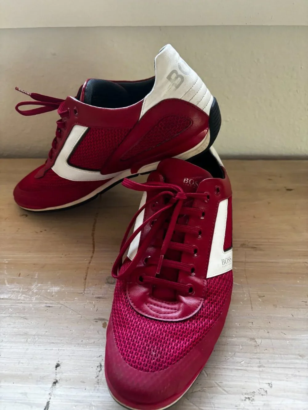 Hugo Boss Saturn Lowp Sneakers Men's EU 43 US 10 Red White Mesh Leather Shoes